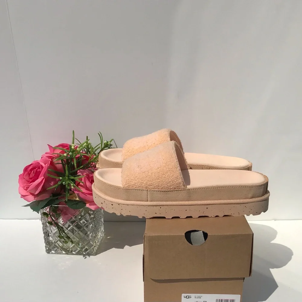 UGG Laton Slide - Picture 8 of 10